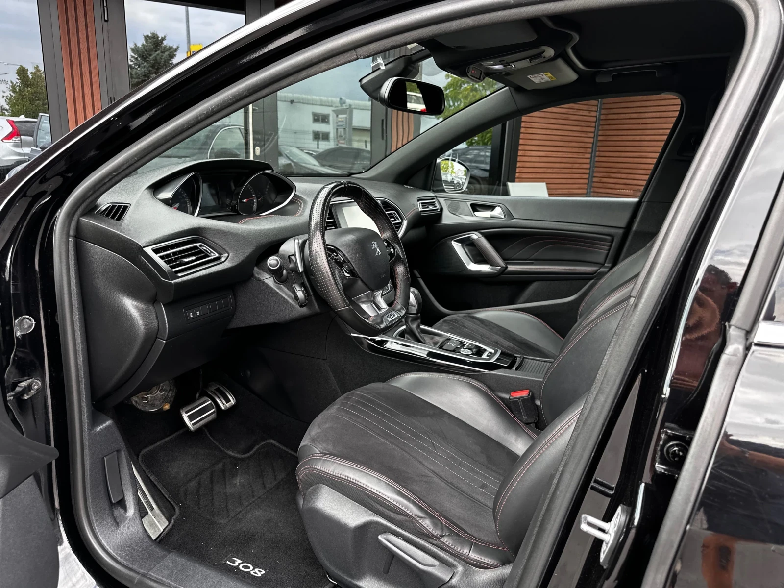 Peugeot 308 GT 2.0 blueHdi KeyLessGO Панорама Камера, снимка 7 - Автомобили и джипове - 56186003