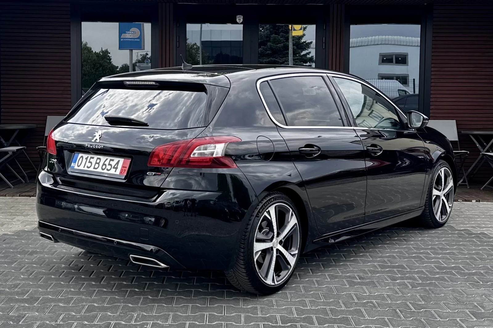 Peugeot 308 GT 2.0 blueHdi KeyLessGO Панорама Камера, снимка 4 - Автомобили и джипове - 56186003