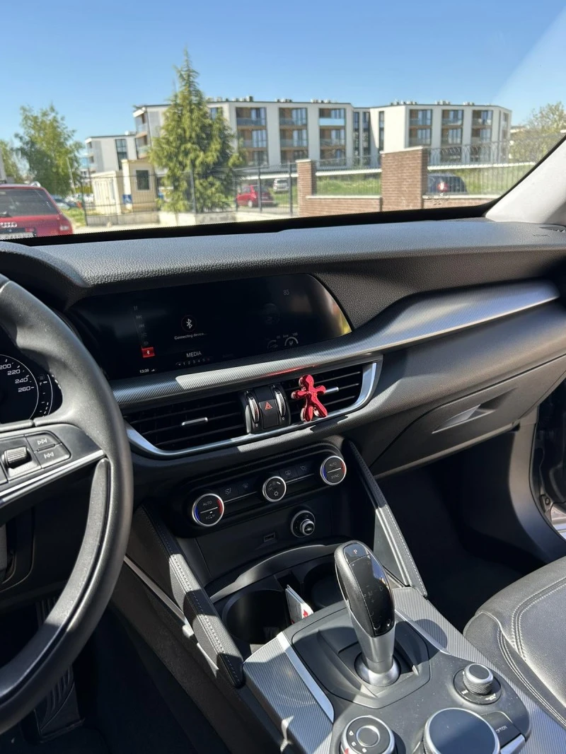 Alfa Romeo Stelvio 2.2Q4, снимка 7 - Автомобили и джипове - 47241266