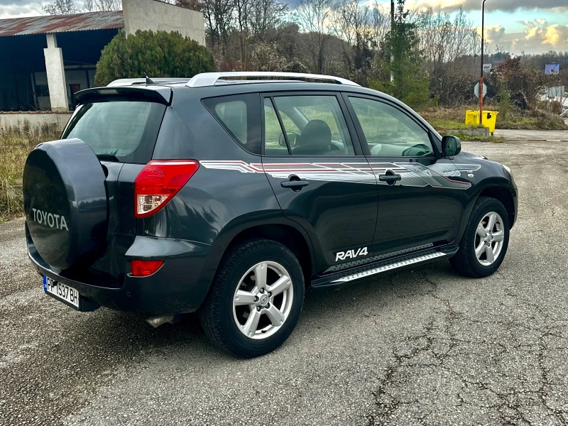 Toyota Rav4 2.2D4D 136кс. 2007г. ТОП, снимка 7 - Автомобили и джипове - 47991956