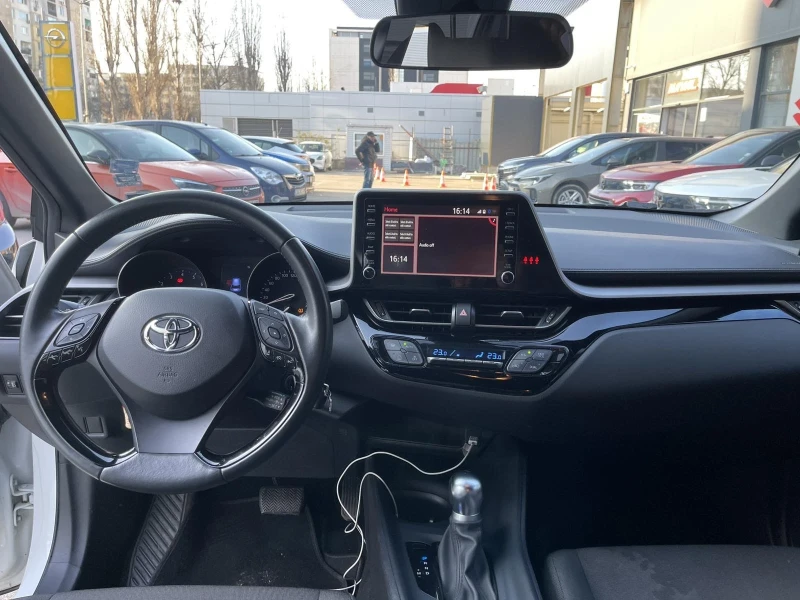 Toyota C-HR 1.2 I , снимка 14 - Автомобили и джипове - 49476498