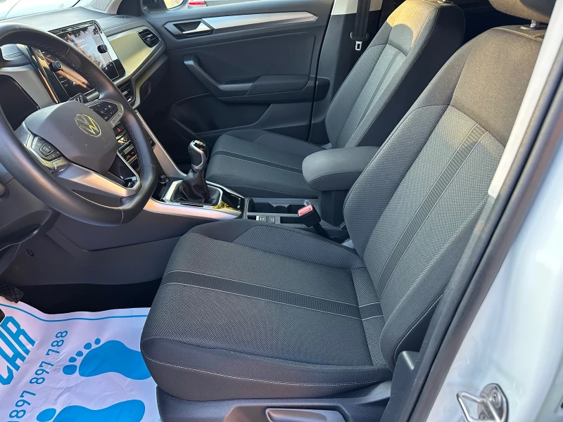 VW T-Roc 1.0TSI LIFE-110kc FACE 34хил.км, снимка 8 - Автомобили и джипове - 52155515