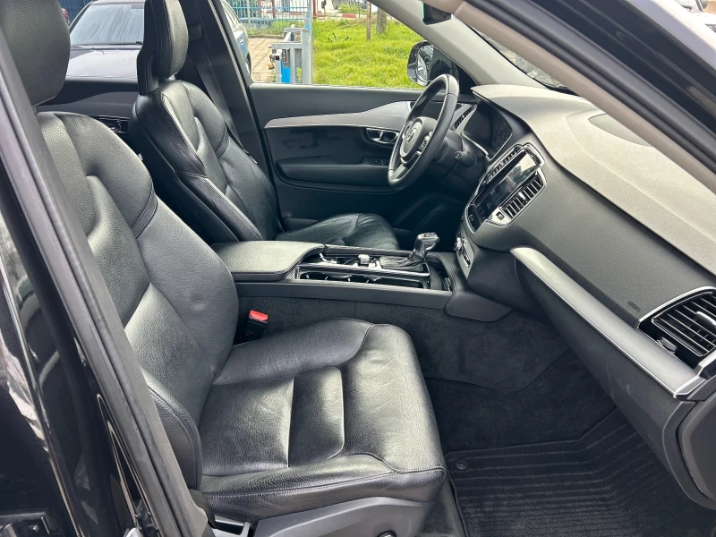 Volvo Xc90 D5 6+ 1 места, снимка 12 - Автомобили и джипове - 52816070