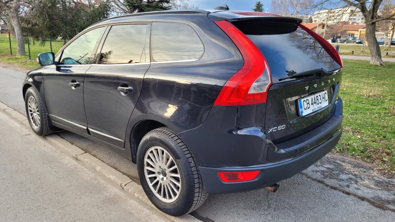 Volvo XC60 2.4d 185кс 160000км АВТОМАТ, снимка 13 - Автомобили и джипове - 52983836