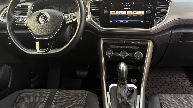 VW T-Roc Design 1, 5 TSI OPF 7/DSG, снимка 6 - Автомобили и джипове - 53402567