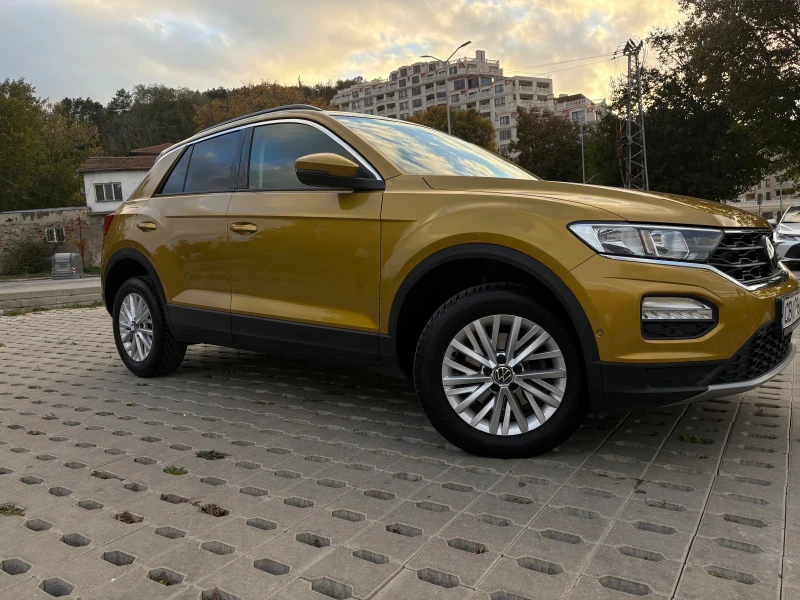 VW T-Roc Design 1, 5 TSI OPF 7/DSG, снимка 12 - Автомобили и джипове - 53402567
