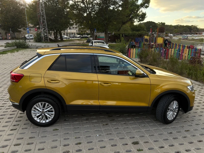 VW T-Roc Design 1, 5 TSI OPF 7/DSG, снимка 3 - Автомобили и джипове - 53402567