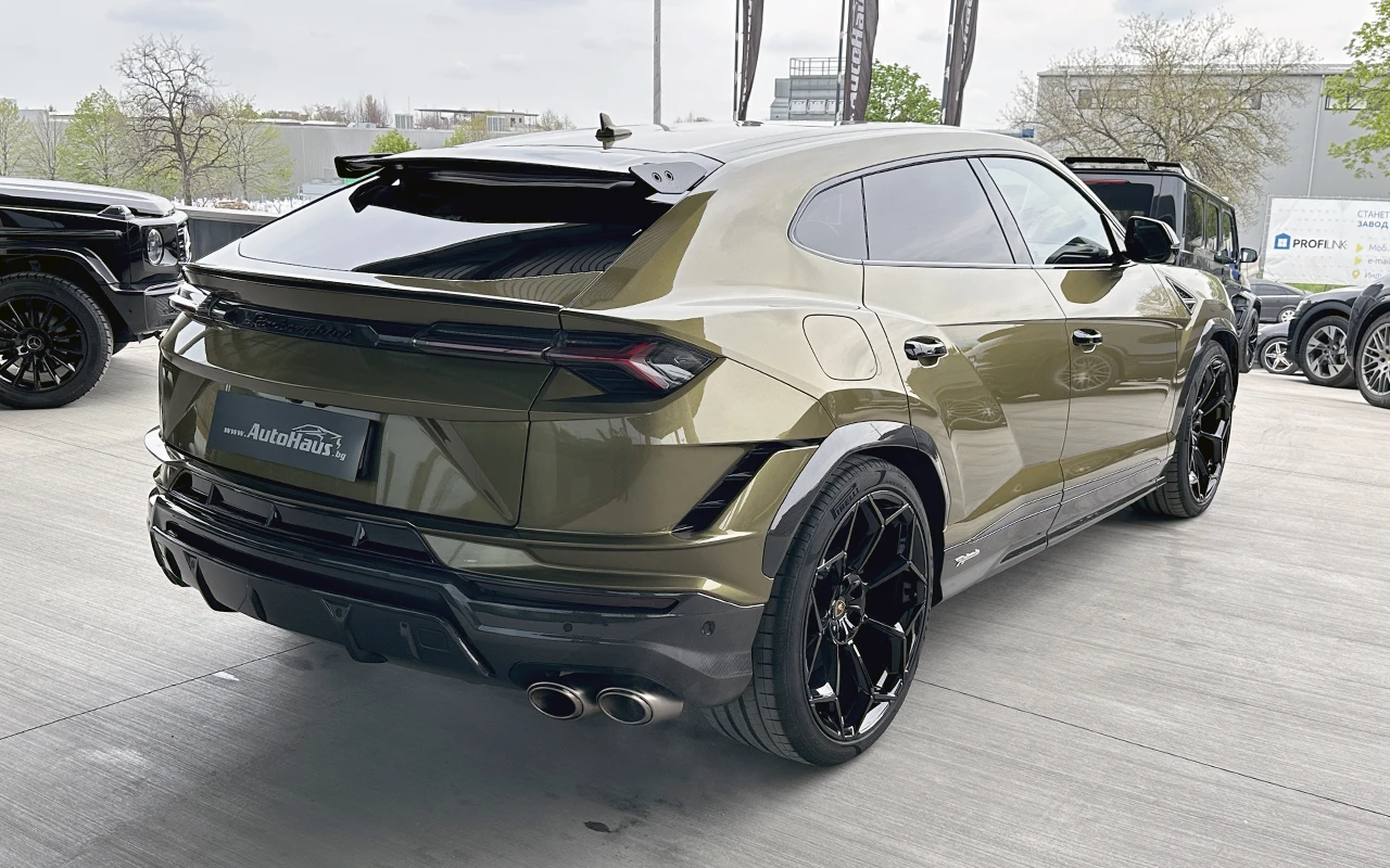 Lamborghini Urus Performante - изображение 4