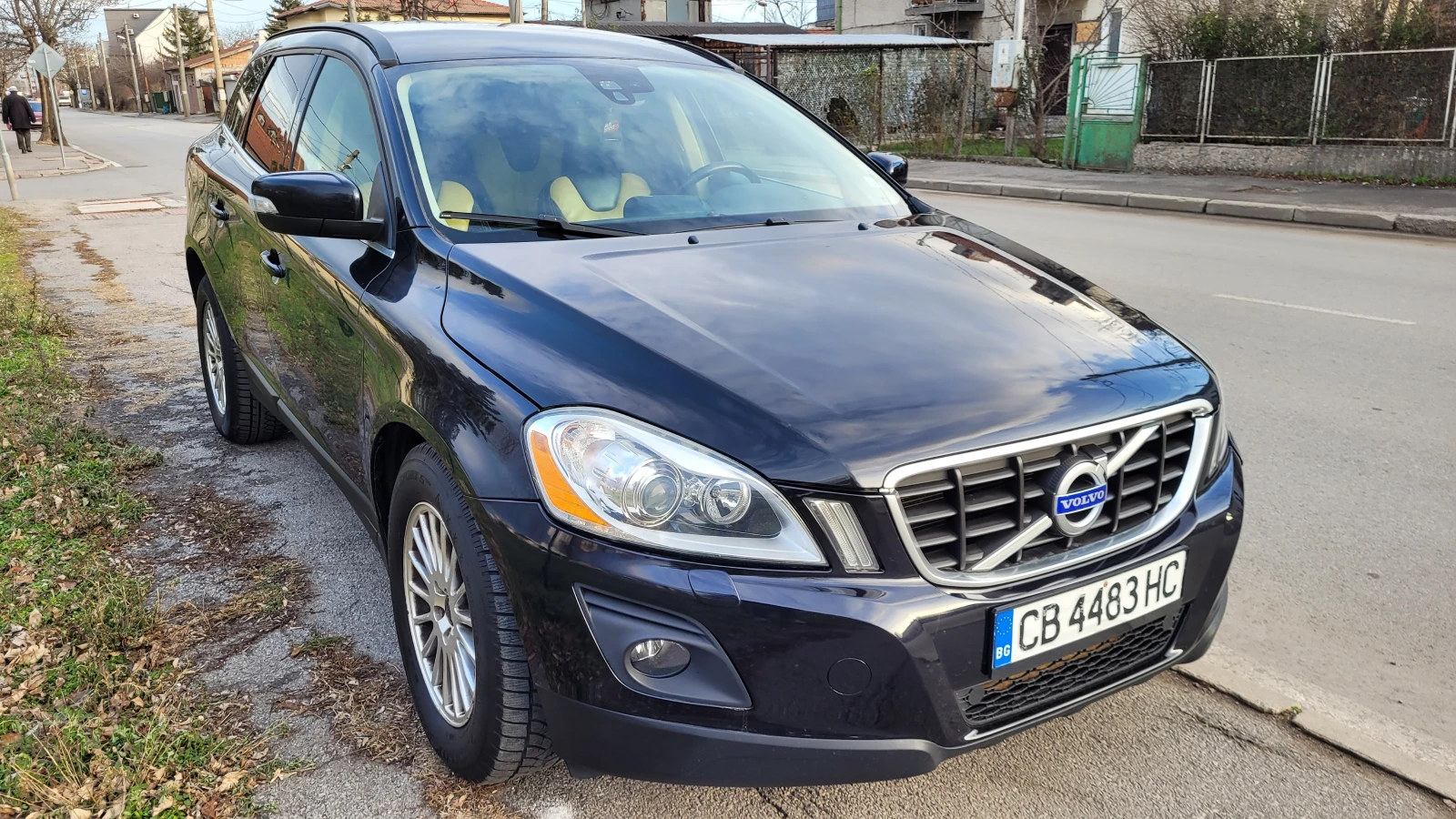 Volvo XC60 2.4d 185кс 160000км АВТОМАТ - изображение 9