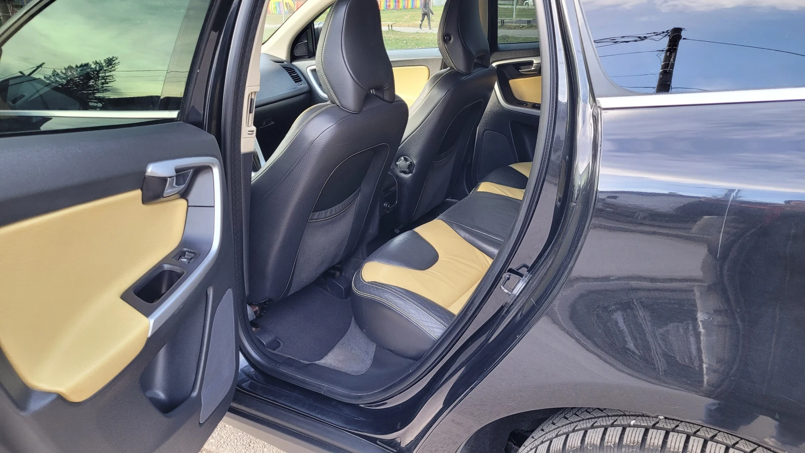 Volvo XC60 2.4d 185кс 160000км АВТОМАТ - изображение 3