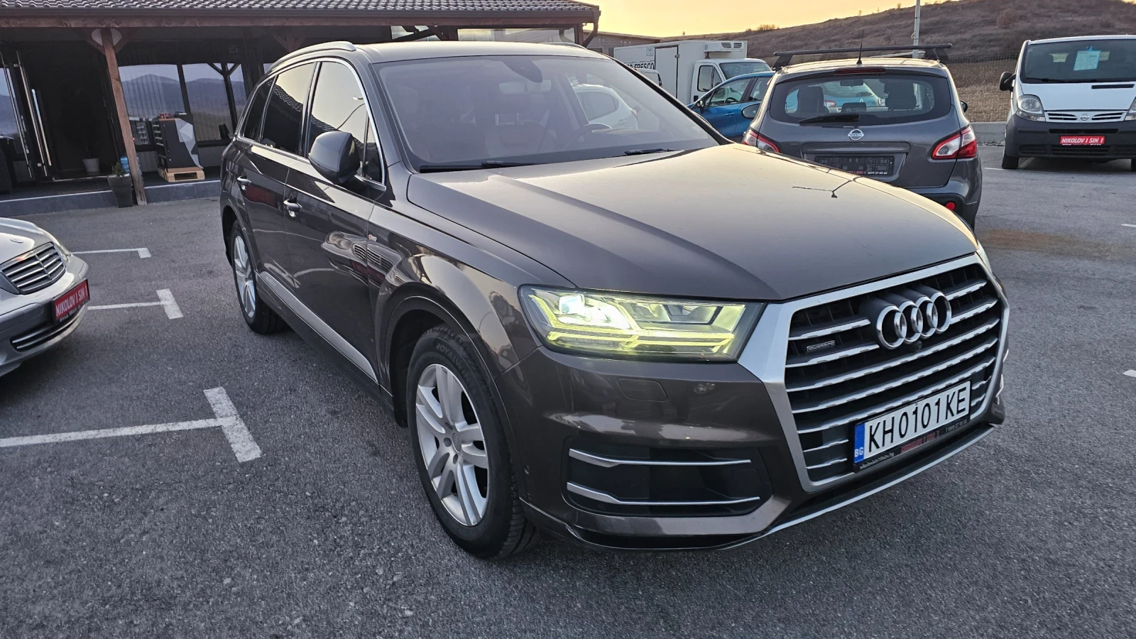Audi Q7 MATRIX---FULL, снимка 4 - Автомобили и джипове - 53448161