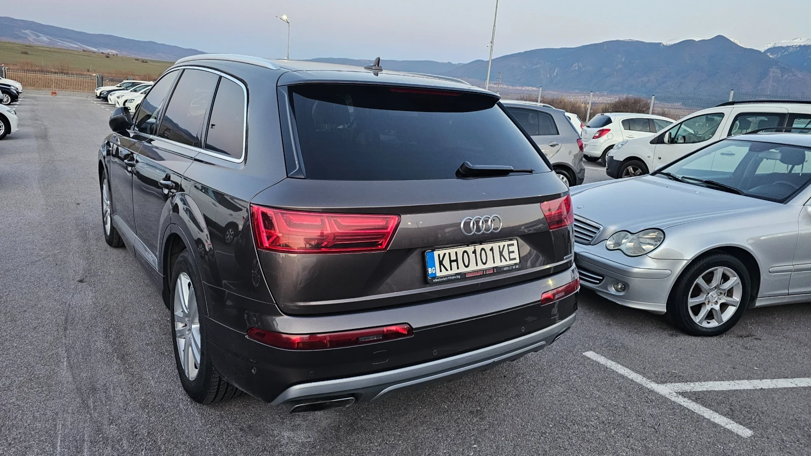 Audi Q7 MATRIX---FULL, снимка 2 - Автомобили и джипове - 53448161