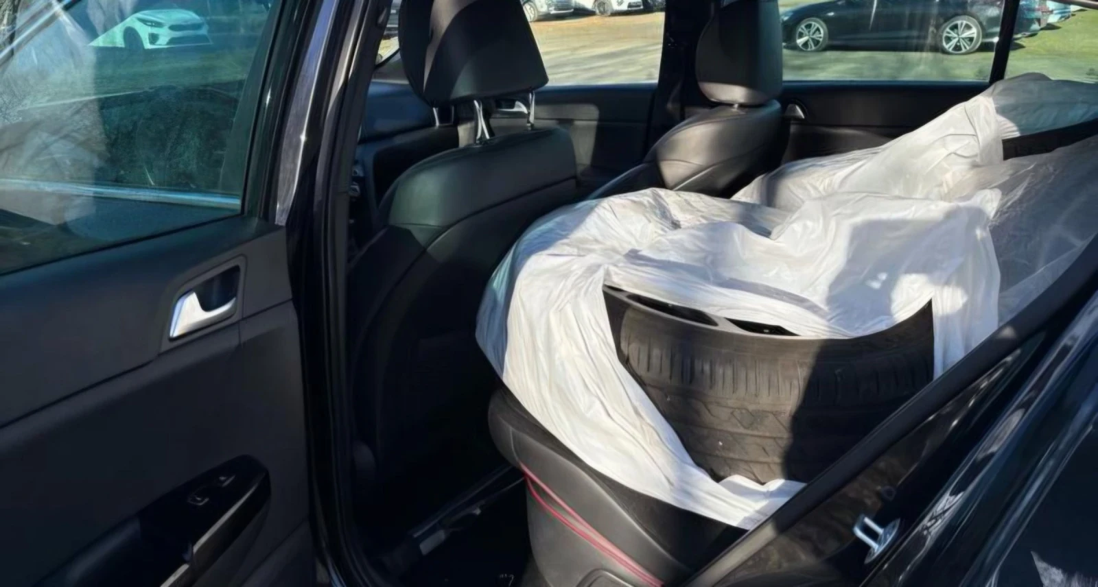 Kia Sportage 1.6GDI, 4Wd, Gt-Line, Full - изображение 4