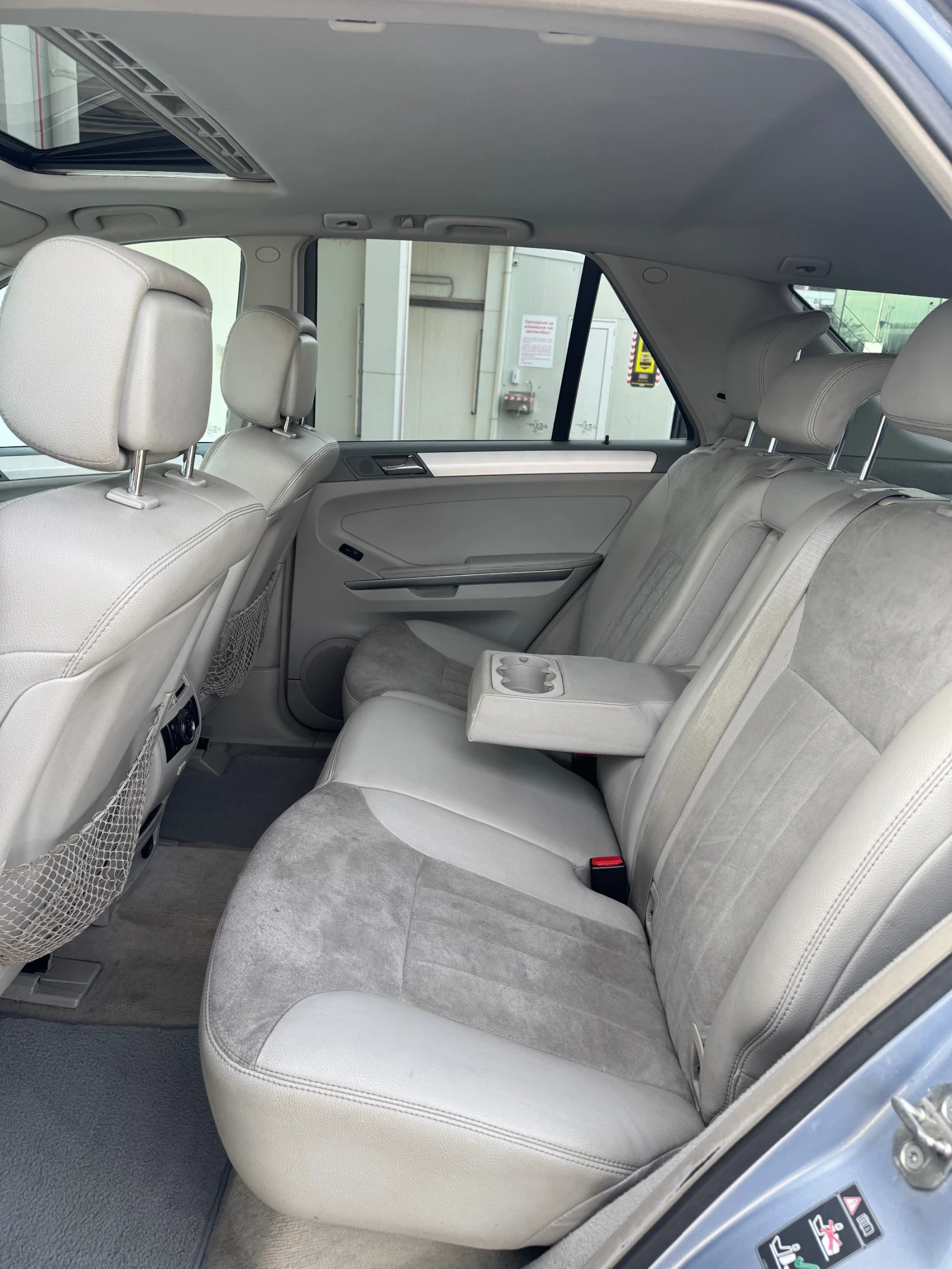 Mercedes-Benz ML 320 2 ри Собственик 3.2cdi Въздух , снимка 8 - Автомобили и джипове - 53761697