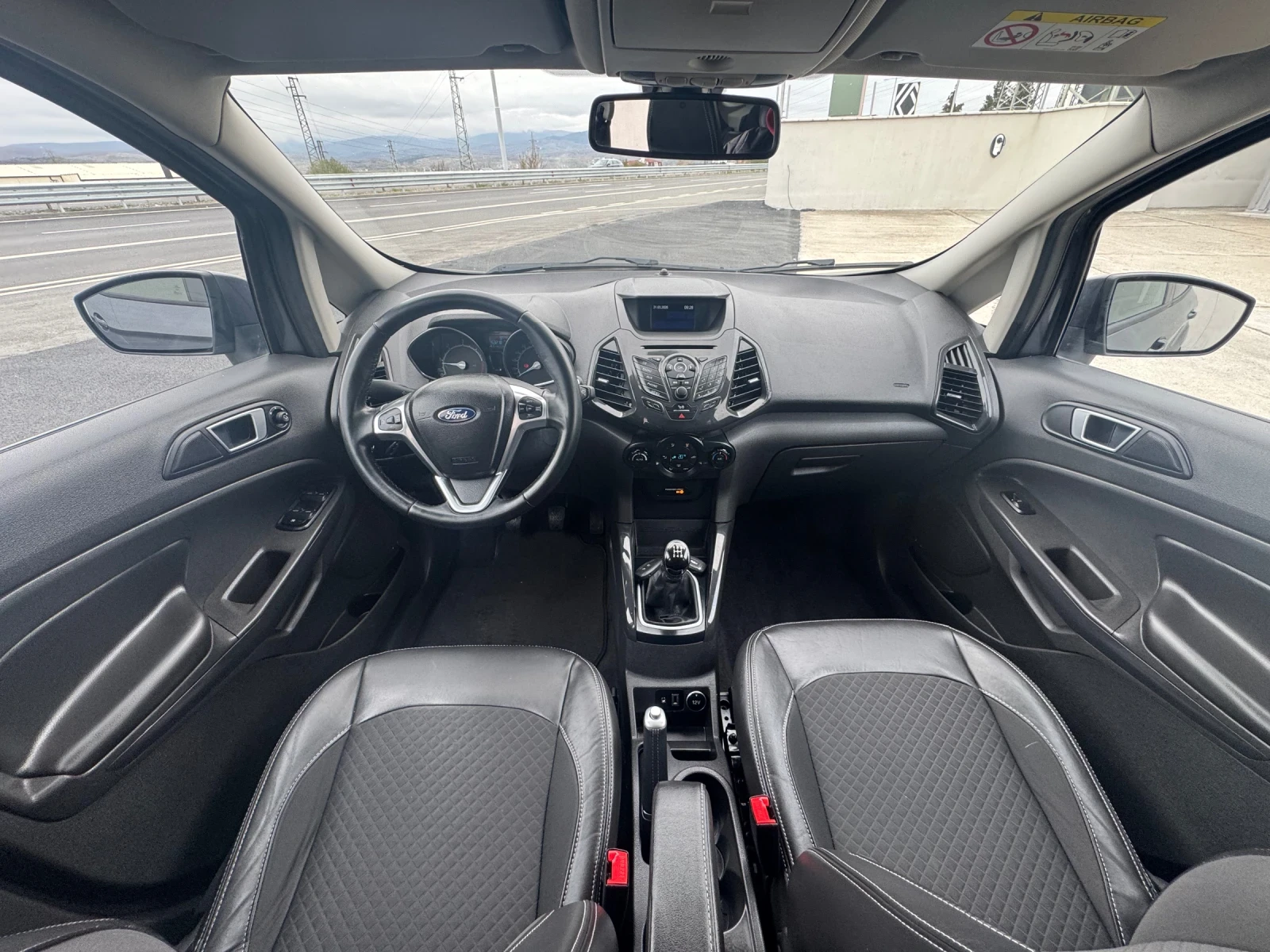 Ford EcoSport 1.5TDCI EURO6, снимка 12 - Автомобили и джипове - 54063603