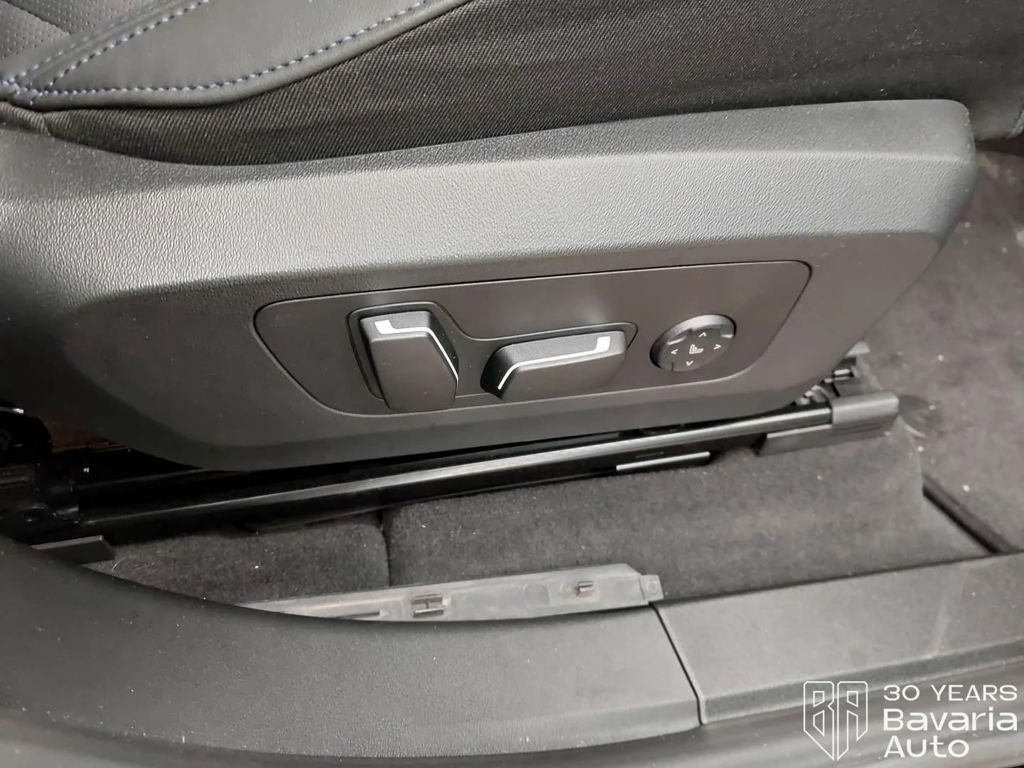 BMW X3 20 d xDrive M Sport Paket Steptronic, снимка 13 - Автомобили и джипове - 54129813