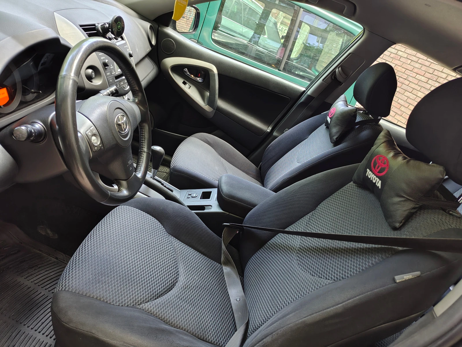Toyota Rav4, снимка 7 - Автомобили и джипове - 54444352