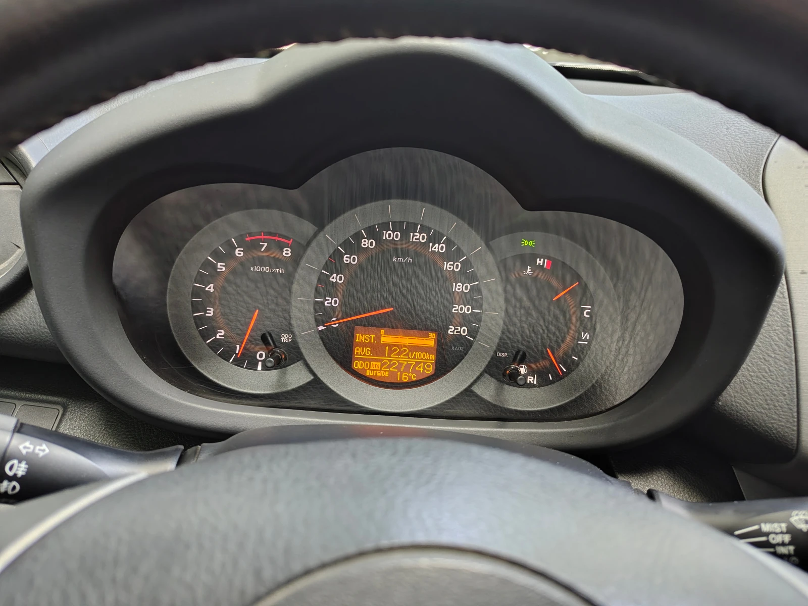 Toyota Rav4, снимка 6 - Автомобили и джипове - 54444352