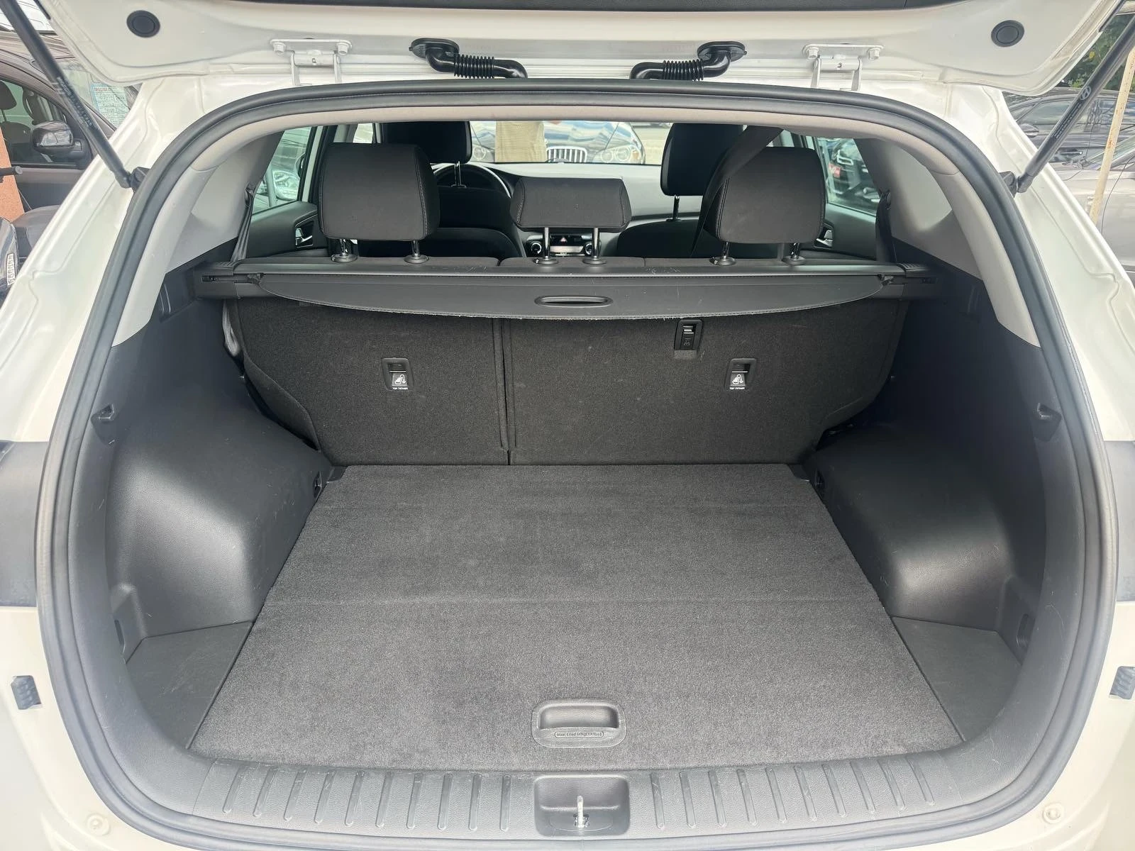 Hyundai Tucson 1.7 CRDI-116 k.s. , снимка 7 - Автомобили и джипове - 55448178
