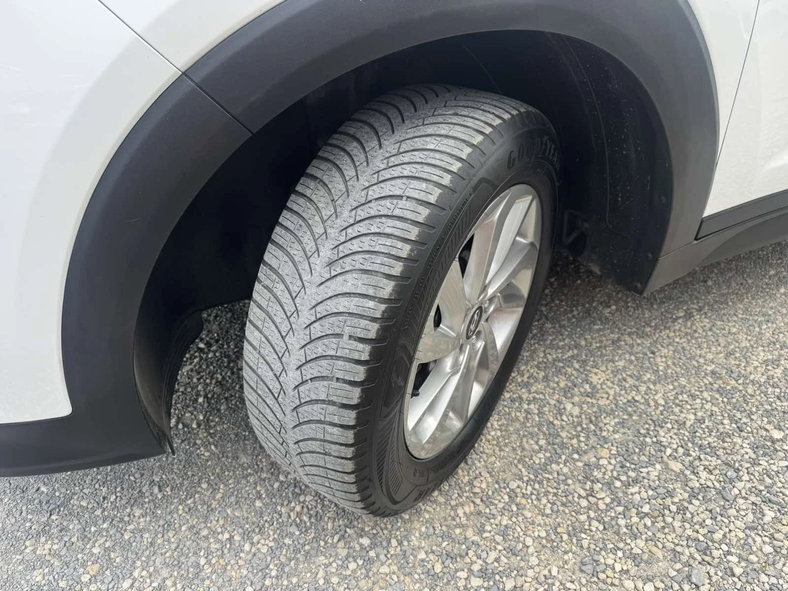 Hyundai Tucson 1.7 CRDI-116 k.s. , снимка 14 - Автомобили и джипове - 55448178