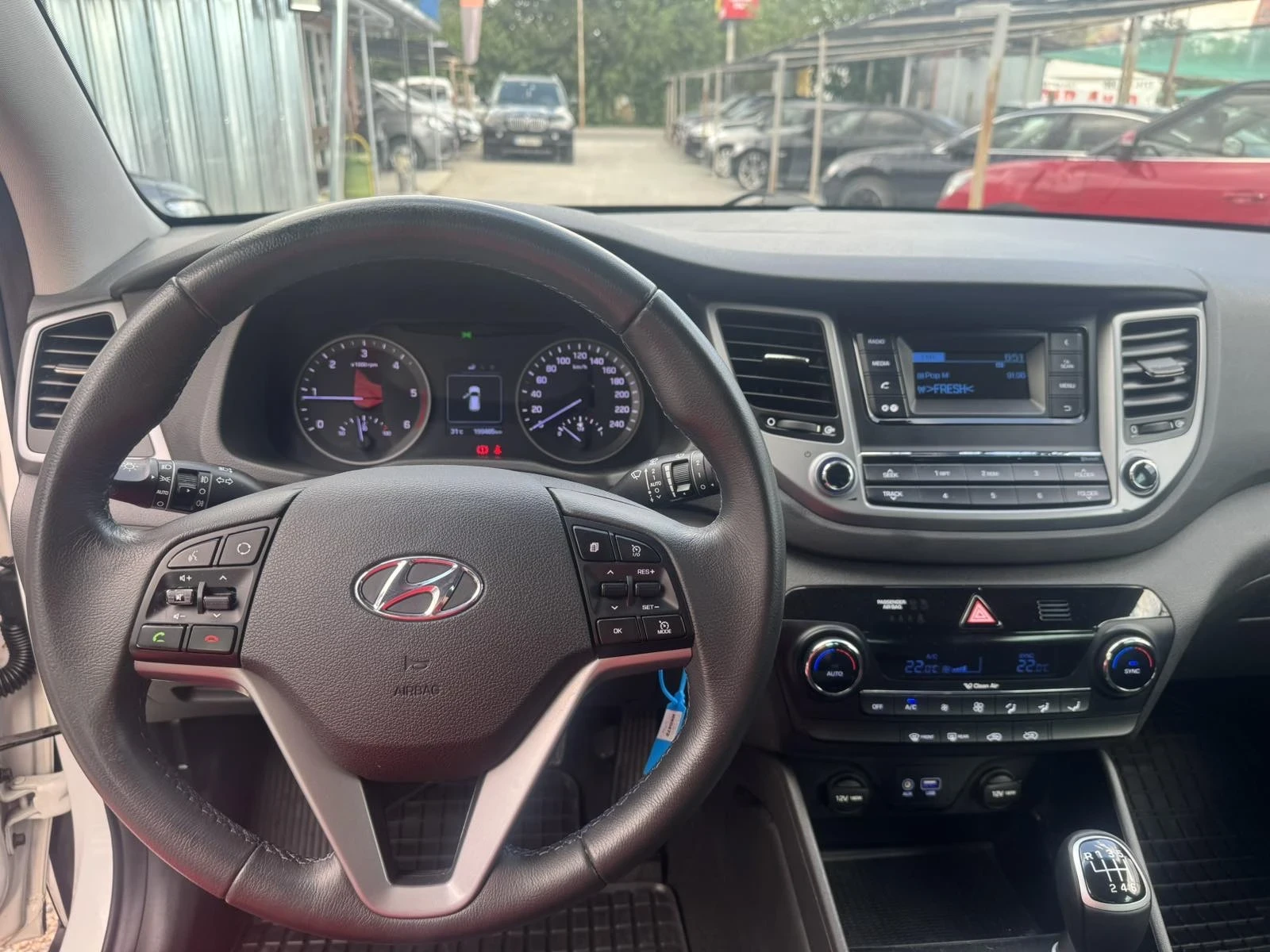 Hyundai Tucson 1.7 CRDI-116 k.s. , снимка 10 - Автомобили и джипове - 55448178