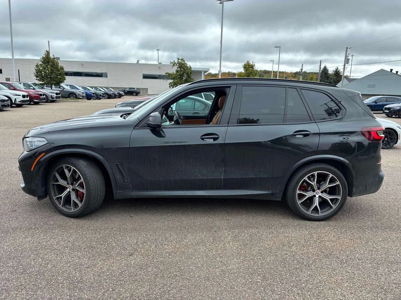 BMW X5 * xDrive40i * LASER* DIS* H/K* 360* , снимка 2 - Автомобили и джипове - 56274363