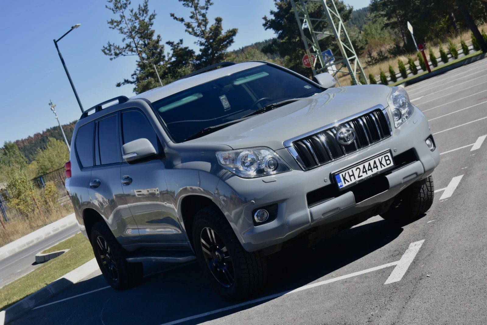 Toyota Land cruiser 150