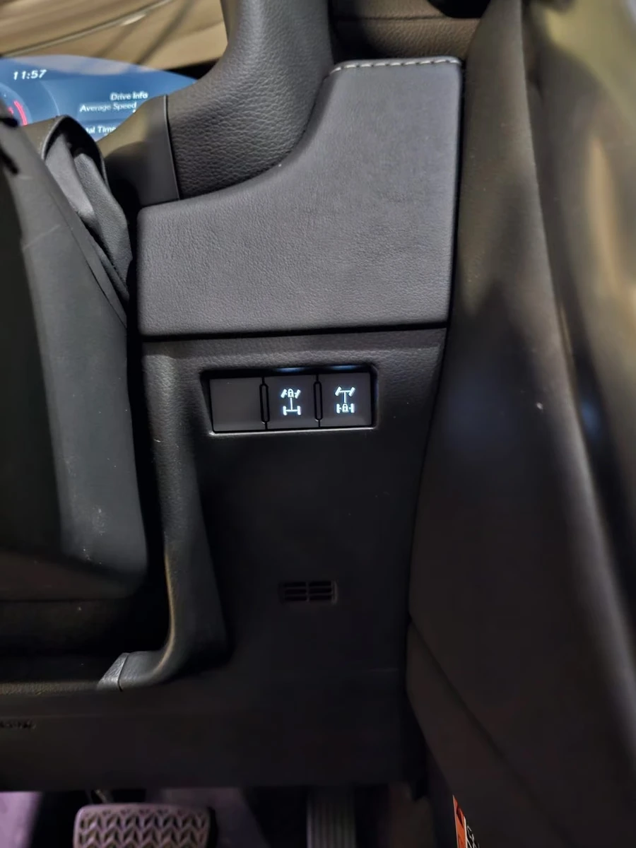 Lexus LX 700h | Mobile.bg � ����������� 12