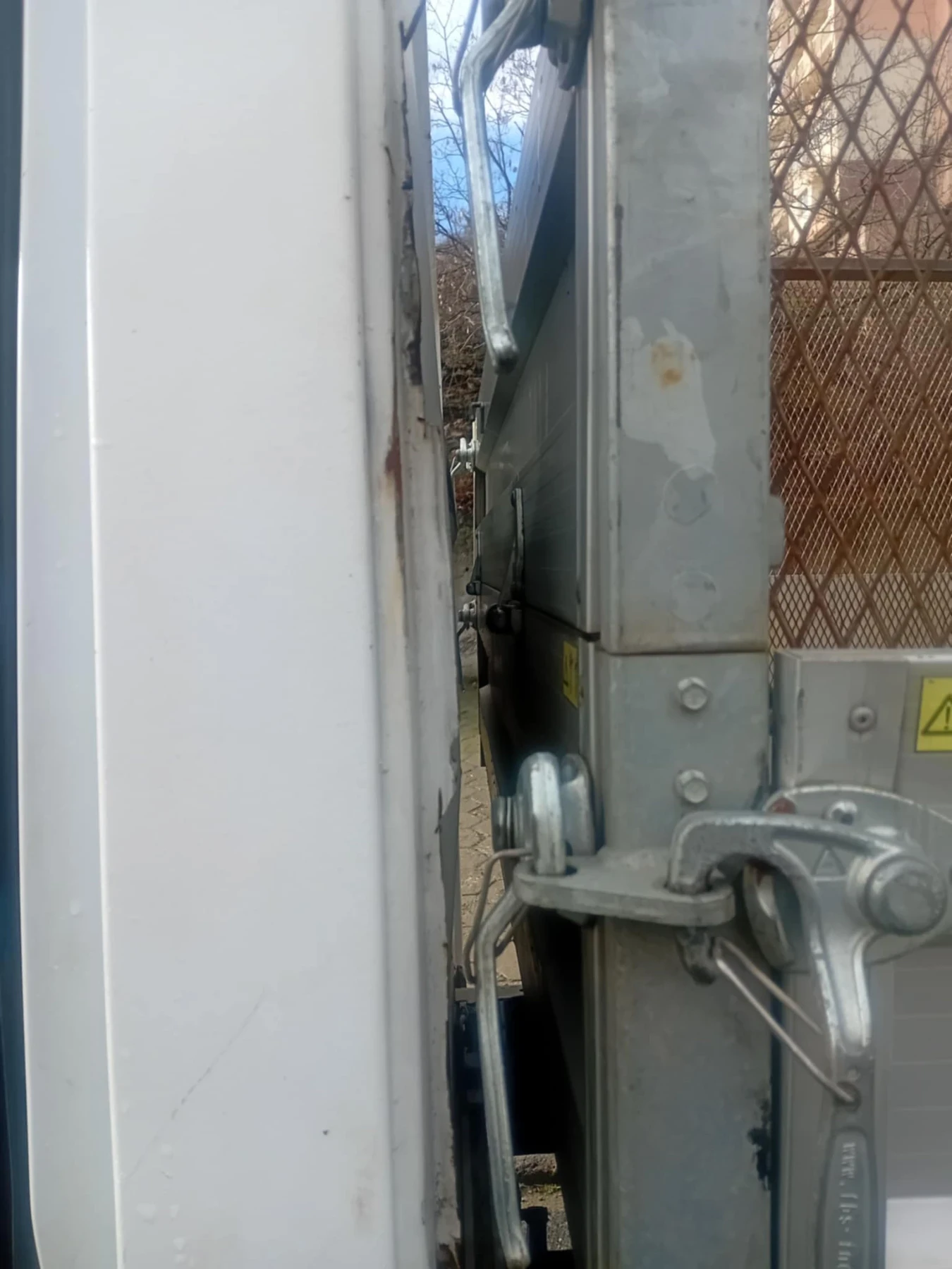 Mercedes-Benz 308  - изображение 9