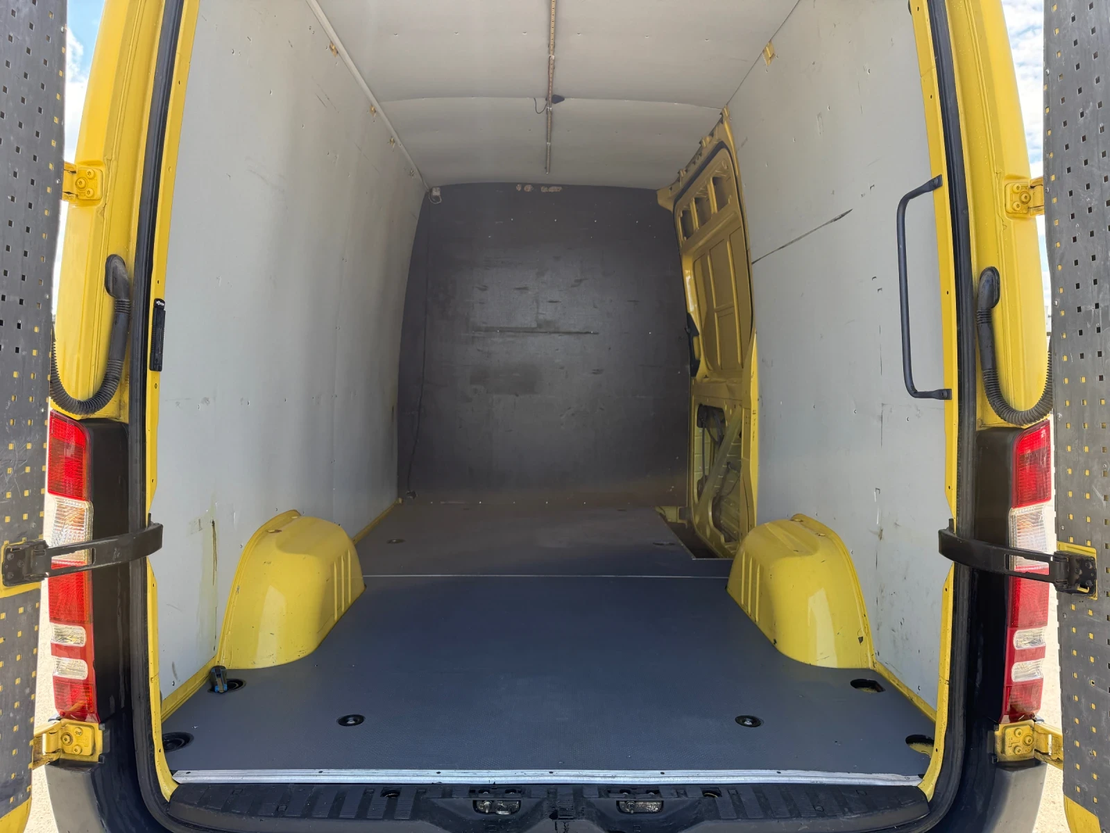 Mercedes-Benz Sprinter 316, снимка 6 - Бусове и автобуси - 55615636
