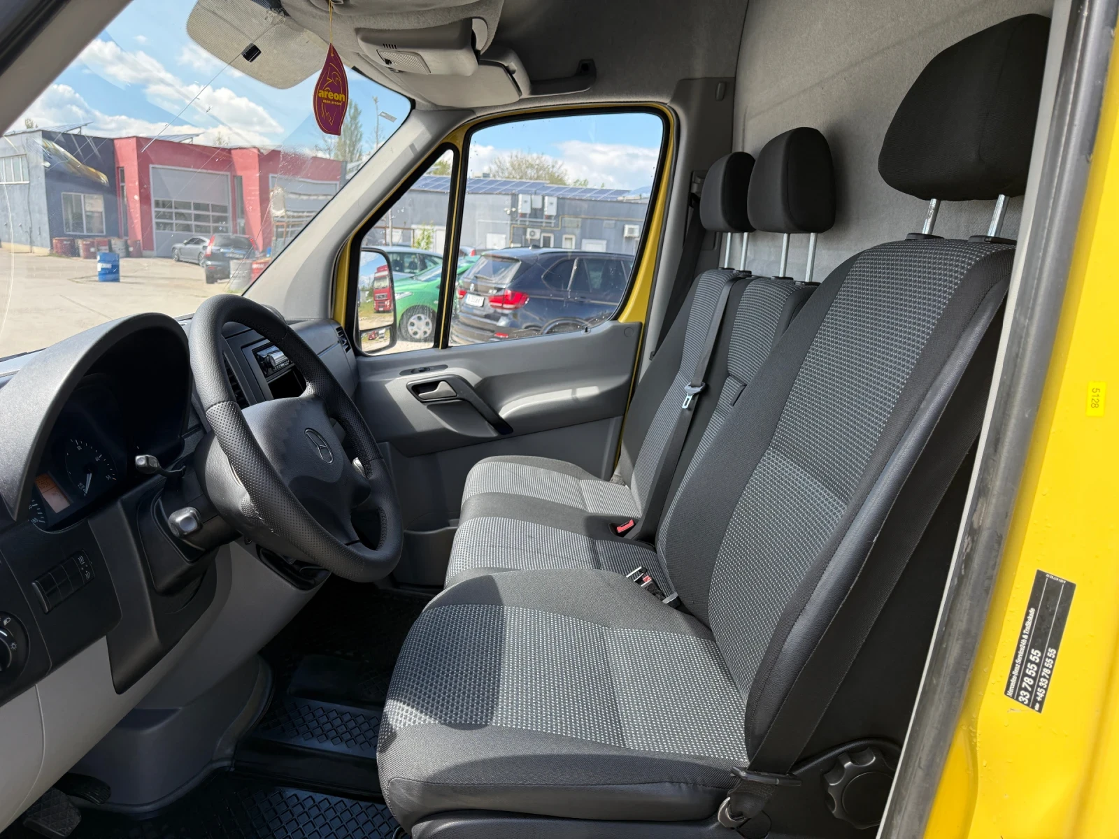 Mercedes-Benz Sprinter 316, снимка 9 - Бусове и автобуси - 55615636