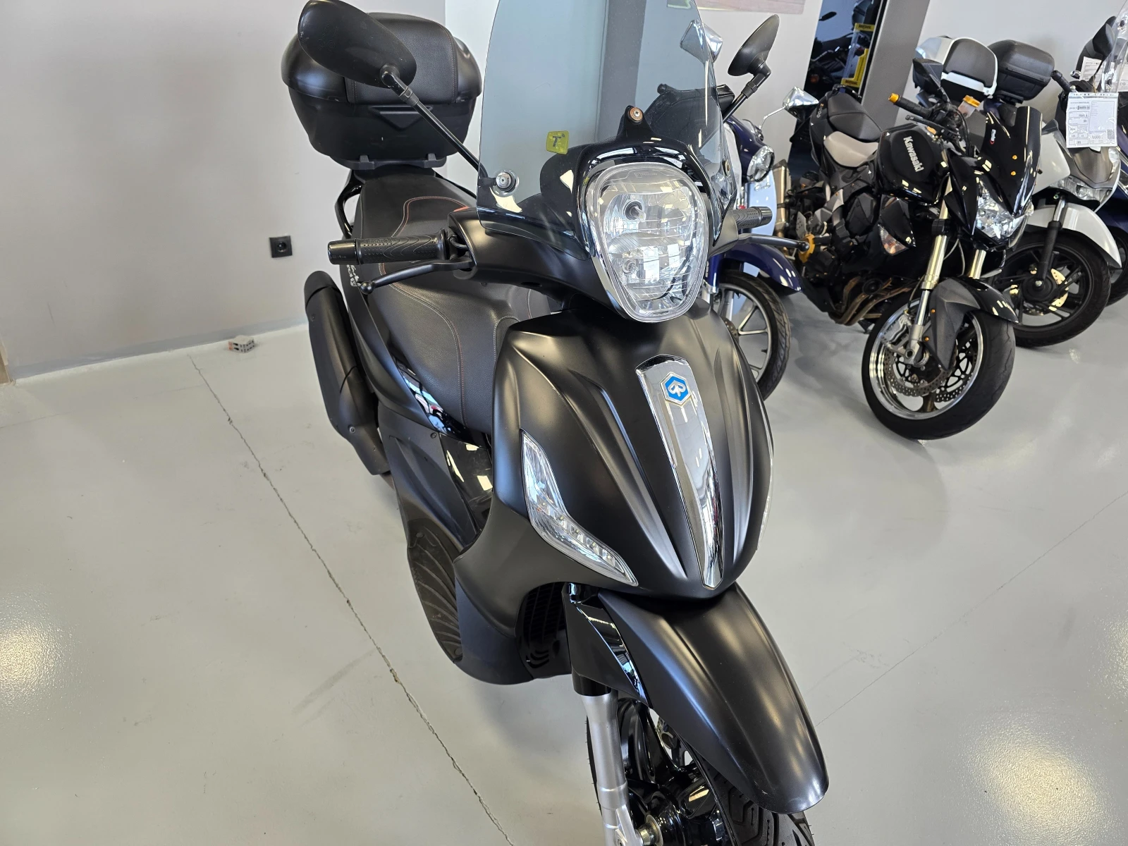 Piaggio Beverly 350ie, ABS-ASR, 2020г. - изображение 8