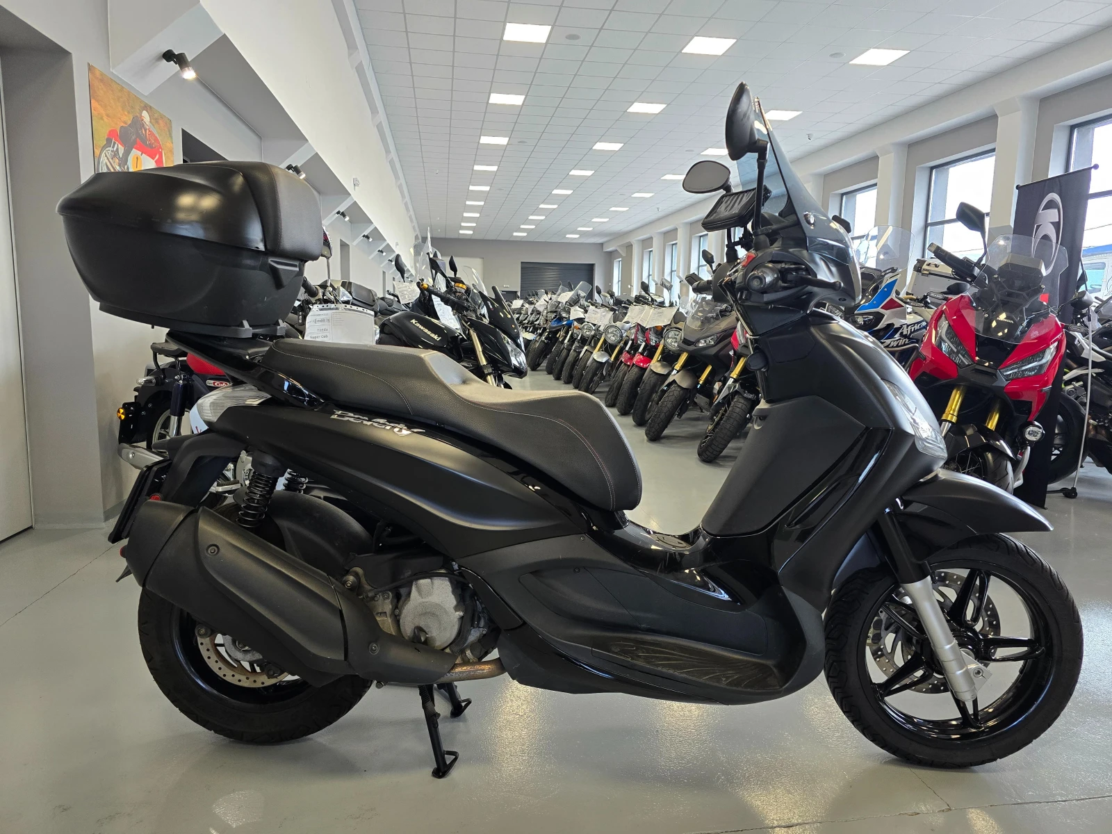 Piaggio Beverly 350ie, ABS-ASR, 2020г. - изображение 2