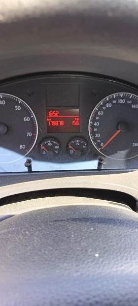VW Caddy, снимка 15