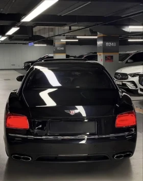 Bentley Flying Spur 4.0* КОЖА* ПОДГРЕВ* ОБДУХВАНЕ* НАВИ* КАМЕРА, снимка 4