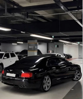 Bentley Flying Spur 4.0* КОЖА* ПОДГРЕВ* ОБДУХВАНЕ* НАВИ* КАМЕРА, снимка 5
