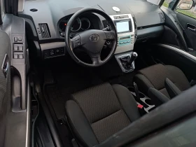 Toyota Corolla verso FACE LIFT-2.2D4D-136кс-6 скорости-КЛИМАТРОНИК- , снимка 10