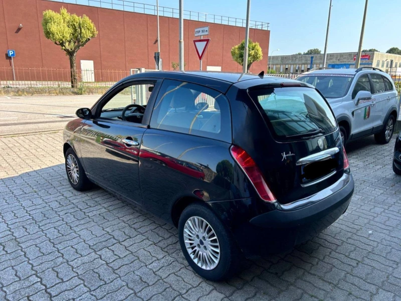 Lancia Ypsilon 1.2i, снимка 3 - Автомобили и джипове - 47467676