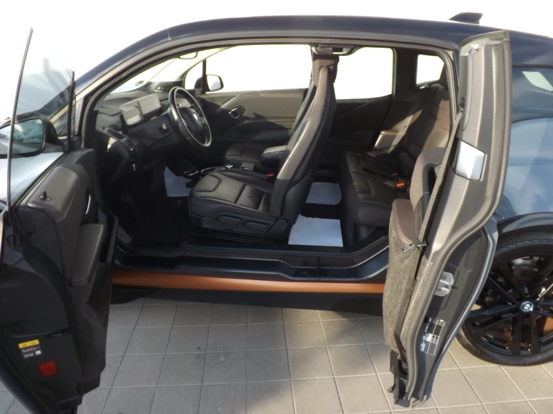 BMW i3 s 120Ah, снимка 8 - Автомобили и джипове - 47355850