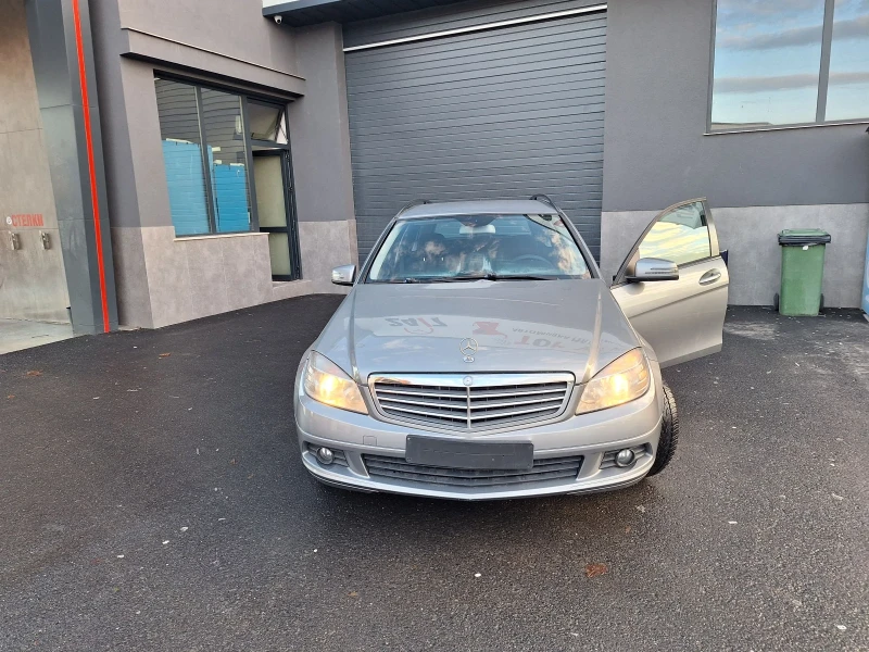 Mercedes-Benz C 200, снимка 1 - Автомобили и джипове - 48552218