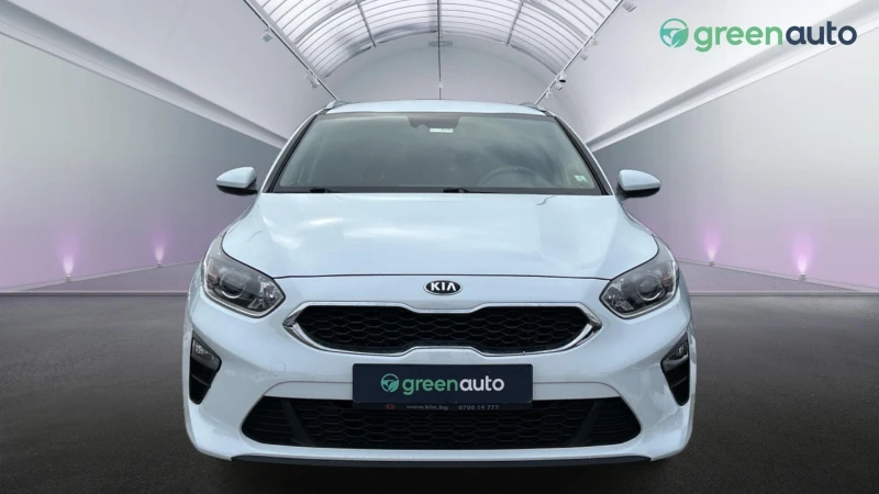 Kia Ceed 1.6 CRDi, Месечна вноска от 270 лв., снимка 4 - Автомобили и джипове - 48701139