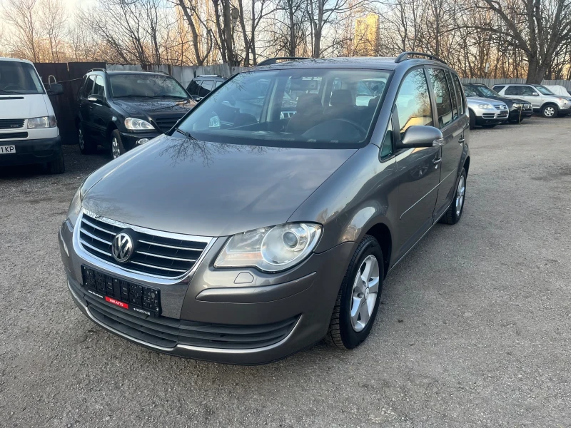 VW Touran 1.4TSI* 140kc* Facelift, снимка 2 - Автомобили и джипове - 48862949