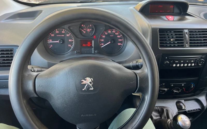 Peugeot Expert 2.0HDI TOVAREN/6sk/PODGREV/UNIKAT, снимка 16 - Автомобили и джипове - 52268582