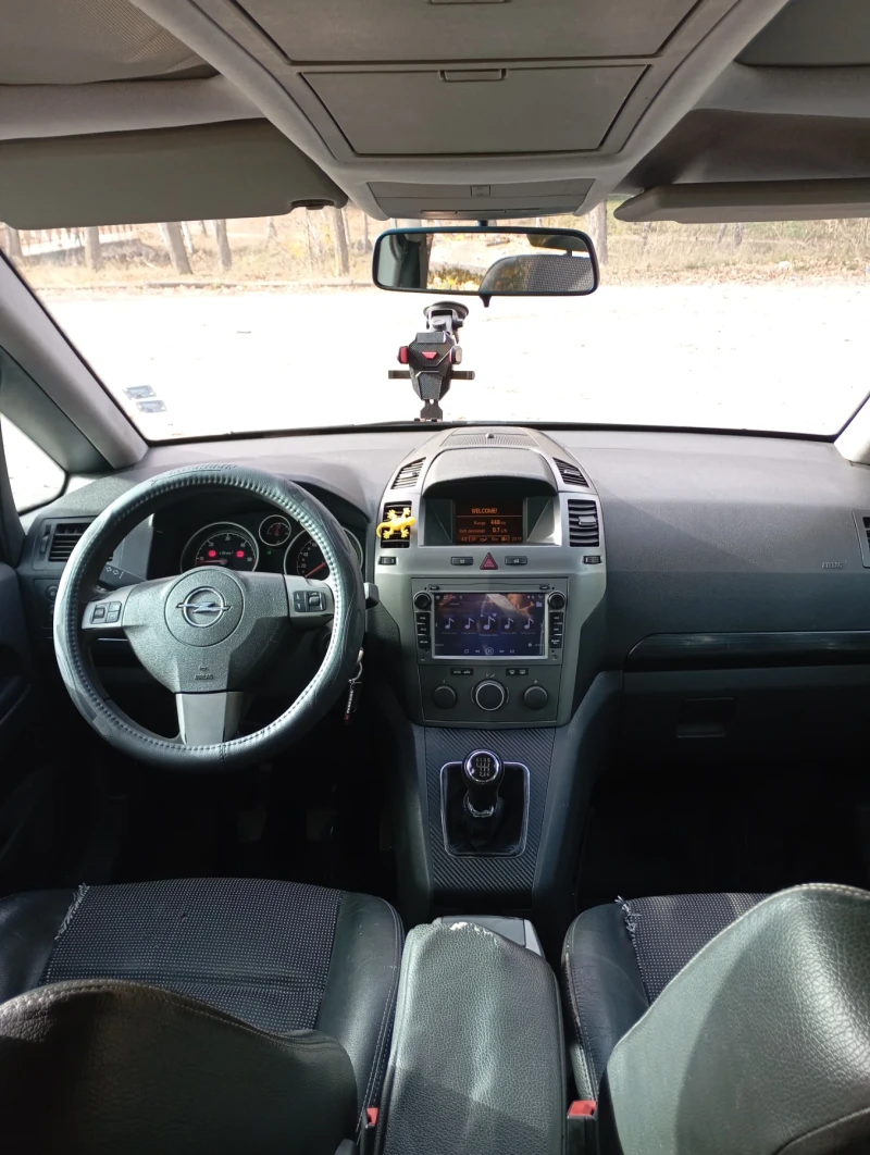 Opel Zafira 1.9cdti 150hp, снимка 5 - Автомобили и джипове - 52449158