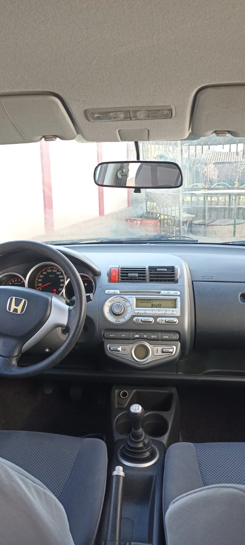 Honda Jazz, снимка 13 - Автомобили и джипове - 52821354