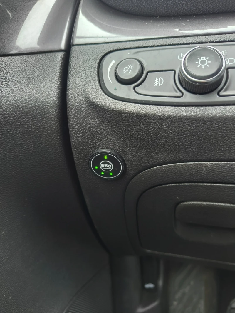 Opel Mokka X, снимка 14 - Автомобили и джипове - 53431813