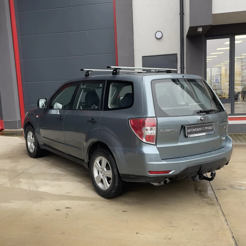 Subaru Forester 2.0, снимка 7 - Автомобили и джипове - 53559579