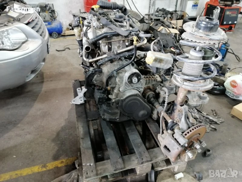 Chrysler Voyager 2.8 tdi, снимка 9 - Автомобили и джипове - 53934184