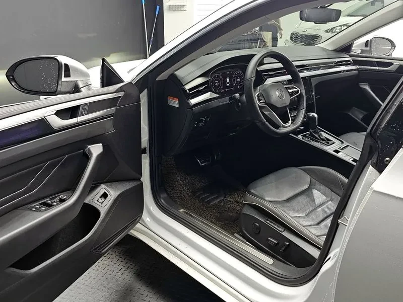 VW Arteon, снимка 10 - Автомобили и джипове - 55562223
