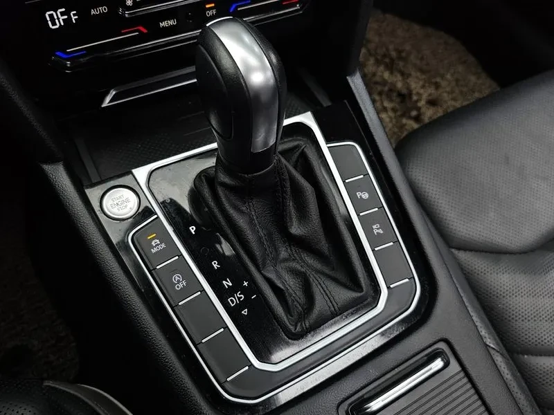 VW Arteon, снимка 9 - Автомобили и джипове - 55562223